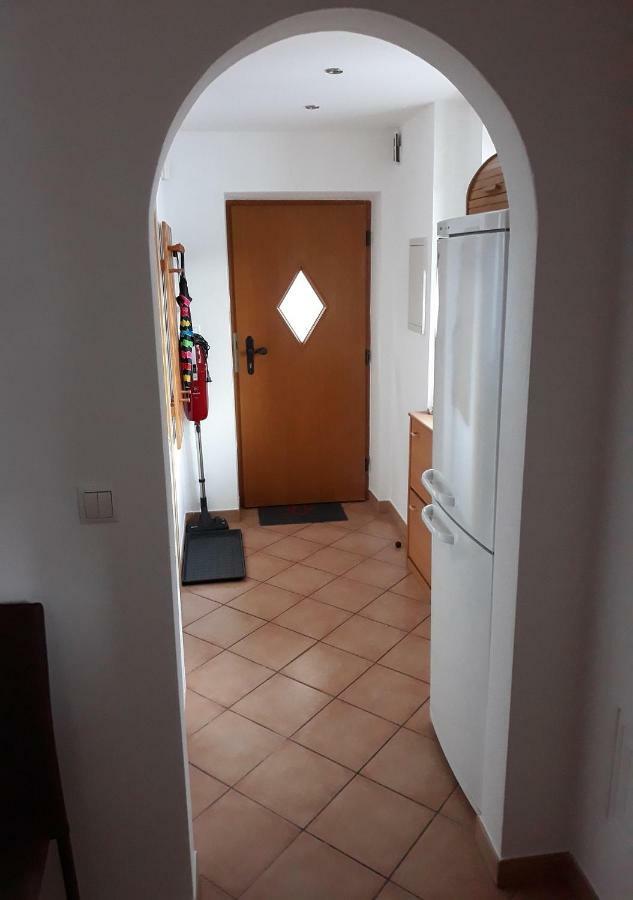 Temblhof Apartment Vipiteno Luaran gambar