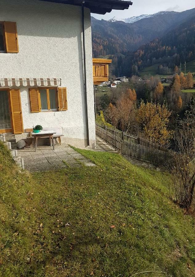 Temblhof Apartment Vipiteno Luaran gambar