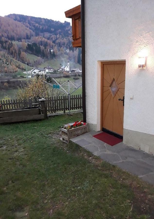 Temblhof Apartment Vipiteno Luaran gambar